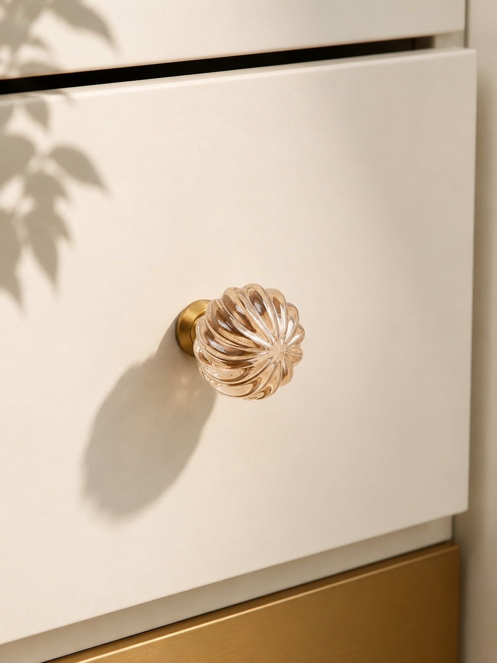 Fluted Crystal Cabinet Knob | Luxury Crystal Drawer Pull Knob