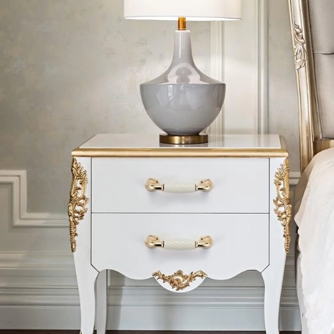 Linéa Ridged Ceramic & Gold Cabinet Handles | Luxury Ceramic Handles India
